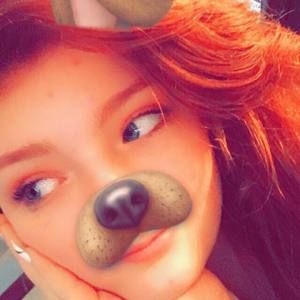 Meet your Posher, Mackenzie